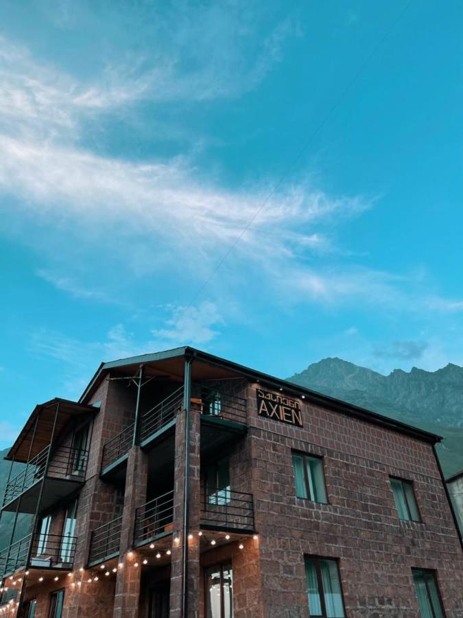 Hotel Axien Kazbegi Exterior photo